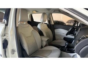 Foto 8 - Jeep Compass Compass 2.0 Limited (Aut) automático