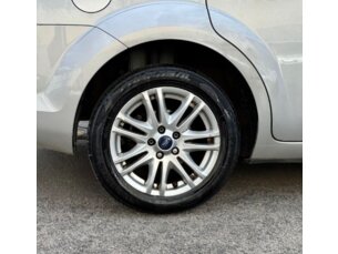 Foto 19 - Ford Focus Sedan Focus Sedan GLX 2.0 16V (Flex) (Aut) automático