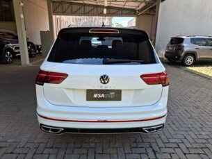 Foto 5 - Volkswagen Tiguan Tiguan Allspace 2.0 TSI R-Line automático