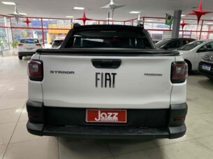 Foto 7 - Fiat Strada Strada 1.3 Cabine Dupla Freedom manual