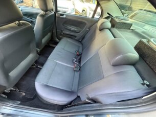 Foto 9 - Volkswagen Voyage Voyage 1.6 MSI Trendline (Flex) manual