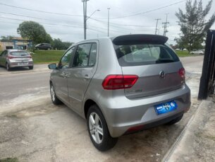 Foto 3 - Volkswagen Fox Fox 1.0 MPI Comfortline (Flex) manual