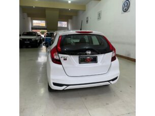 Foto 6 - Honda Fit Fit 1.5 LX CVT automático