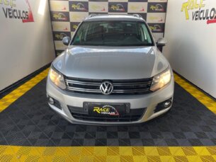 Foto 2 - Volkswagen Tiguan Tiguan 2.0 TSI 4WD automático