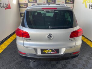 Foto 5 - Volkswagen Tiguan Tiguan 2.0 TSI 4WD automático