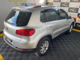 Foto 6 - Volkswagen Tiguan Tiguan 2.0 TSI 4WD automático