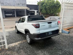 Foto 5 - Fiat Strada Strada 1.3 Cabine Dupla Freedom manual