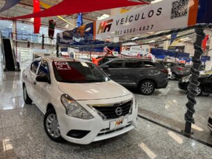 Foto 1 - NISSAN Versa Versa V-Drive 1.6 Plus CVT automático