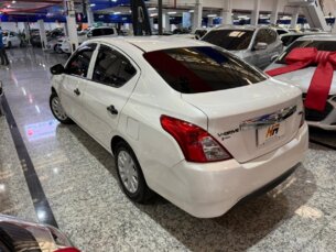 Foto 4 - NISSAN Versa Versa V-Drive 1.6 Plus CVT automático