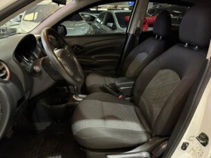 Foto 8 - NISSAN Versa Versa V-Drive 1.6 Plus CVT automático