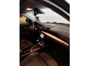 Foto 9 - BMW Série 1 118i automático