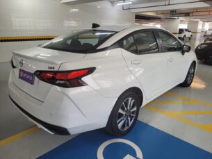 Foto 4 - NISSAN Versa Versa SR 1.6 CVT (aut) automático