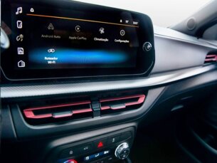 Foto 8 - Chevrolet Onix Onix 1.0 Turbo RS (Aut) automático