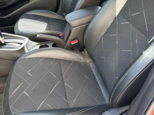 Foto 6 - Chevrolet Onix Onix 1.0 Turbo Premier (Aut) automático