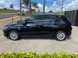 Foto 8 - Chevrolet Onix Onix 1.0 Turbo LT (Aut) automático