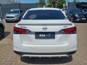 Foto 5 - NISSAN Versa Versa 1.6 Exclusive CVT (Aut) automático
