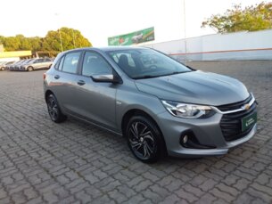 Foto 8 - Chevrolet Onix Onix 1.0 Turbo LT manual