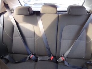 Foto 9 - Chevrolet Onix Onix 1.0 LT manual