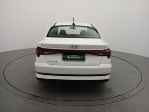 Foto 4 - Hyundai HB20S HB20S 1.0 Comfort Plus manual