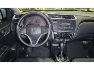 Foto 10 - Honda City City LX 1.5 CVT (Flex) automático