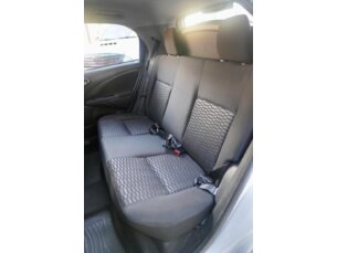 Foto 6 - Toyota Etios Hatch Etios X 1.3 (Flex) manual