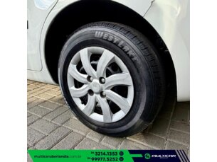 Foto 8 - Fiat Palio Palio Attractive 1.0 8V (Flex) manual