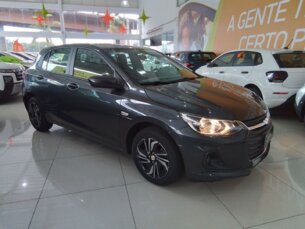 Foto 3 - Chevrolet Onix Onix 1.0 Turbo LT manual