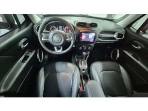 Foto 10 - Jeep Renegade Renegade 1.8 (Aut) automático