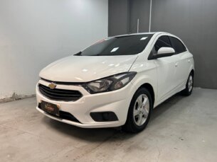 Foto 3 - Chevrolet Onix Onix 1.4 LT SPE/4 manual