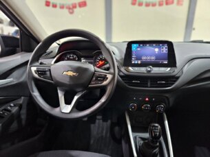 Foto 5 - Chevrolet Onix Onix 1.0 LT manual