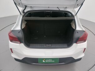 Foto 9 - Chevrolet Onix Onix 1.0 LT manual