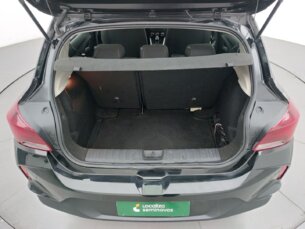 Foto 9 - Chevrolet Onix Onix 1.0 Turbo LT manual