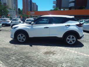 Foto 3 - NISSAN Kicks Kicks 1.6 Active CVT automático