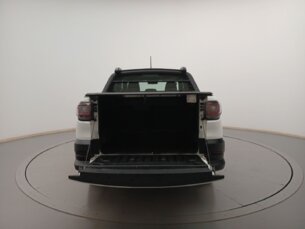 Foto 9 - Fiat Strada Strada 1.3 Cabine Dupla Freedom manual