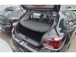 Foto 9 - Chevrolet Onix Onix 1.0 Turbo LT manual