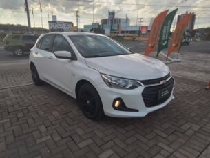 Foto 8 - Chevrolet Onix Onix 1.0 Turbo LT manual