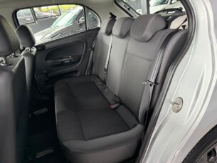 Foto 9 - Volkswagen Gol Gol 1.0 manual