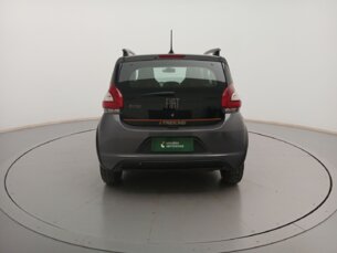 Foto 4 - Fiat Mobi Mobi 1.0 Trekking manual