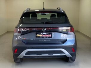 Foto 4 - Volkswagen T-Cross T-Cross 1.4 250 TSI Highline (Aut) automático