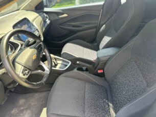 Foto 8 - Chevrolet Onix Onix 1.0 Turbo LTZ (Aut) automático