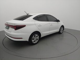 Foto 5 - Hyundai HB20S HB20S 1.0 Comfort Plus manual