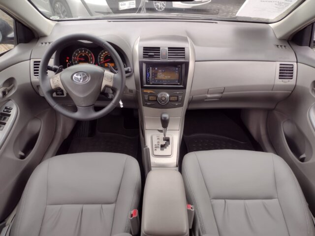 Toyota Corolla Sedan XEi 2.0 16V (flex) (aut) 2011