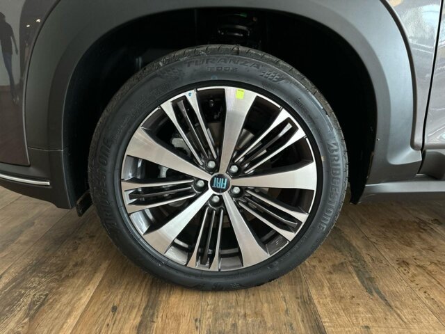 Foto 4 - Fiat Fastback 1.0 Turbo 200 Hybrid Audace cvt t200 mhev (Aut) 2025