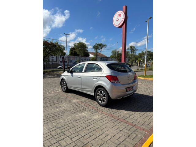 Foto 6 - Chevrolet Onix 1.4 LTZ SPE/4 2015