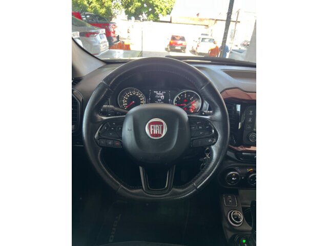 Foto 7 - Fiat Toro Volcano 2.0 diesel AT9 4x4 2019