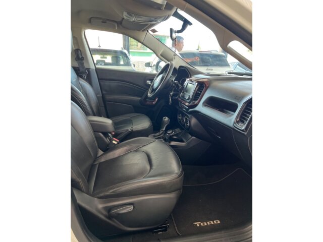 Foto 8 - Fiat Toro Volcano 2.0 diesel AT9 4x4 2019