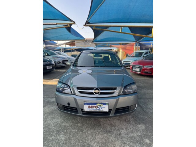 Foto 2 - Chevrolet Astra Sedan Advantage 2.0 (Flex) 2011