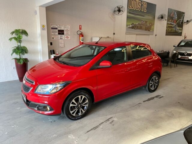 Foto 4 - Chevrolet Onix 1.4 LTZ SPE/4 (Aut) 2014