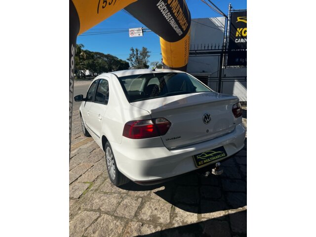 Foto 7 - Volkswagen Voyage Comfortline 1.6 (Flex) 2013