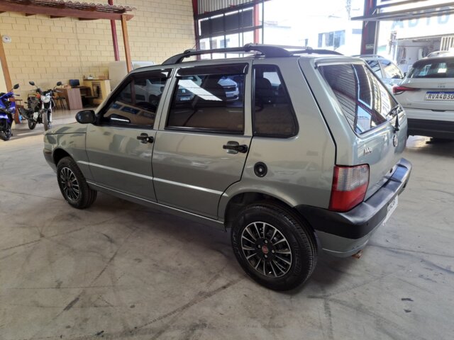 Foto 4 - Fiat Uno Mille Fire Economy 1.0 (Flex) 4p 2010